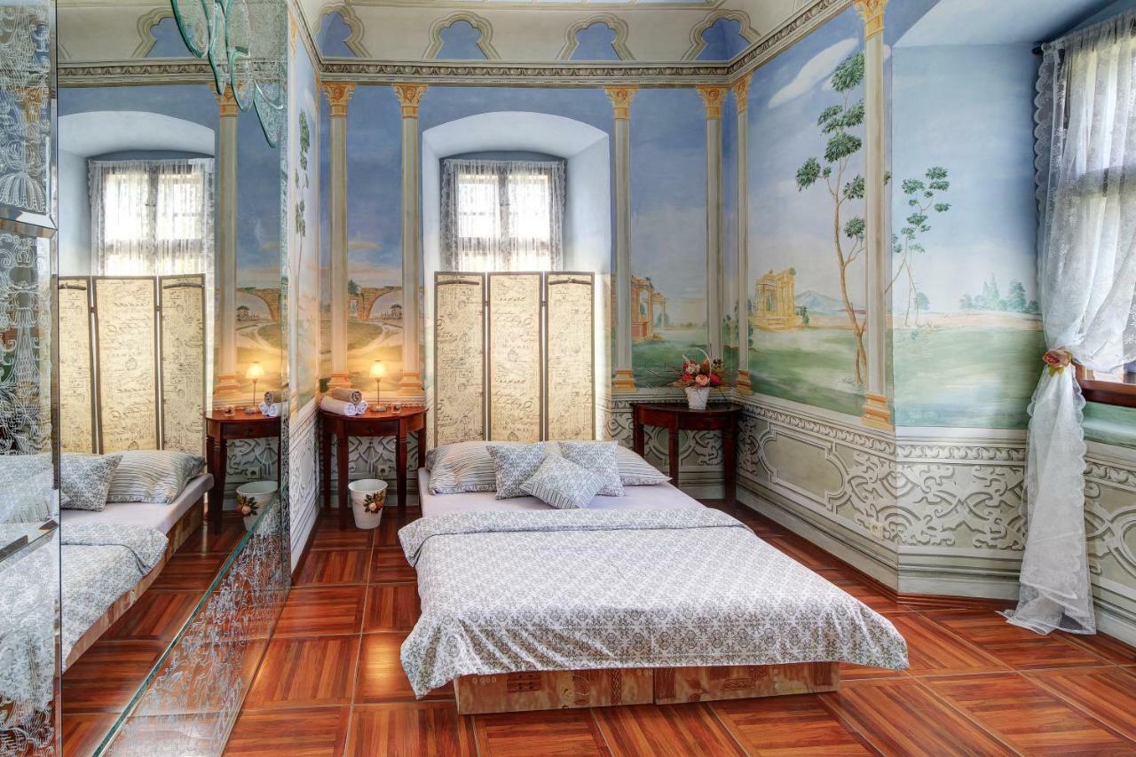 Hotel Dum Zameckych Kaplanu Valec Zewnętrze zdjęcie